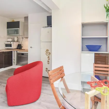 Stunning In Sete With Wifi Apartment Sète