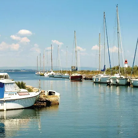 Apartment Stunning In Sete With Wifi