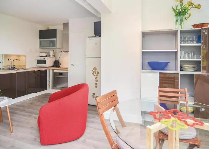 Stunning In Sete With Wifi Apartman Sète